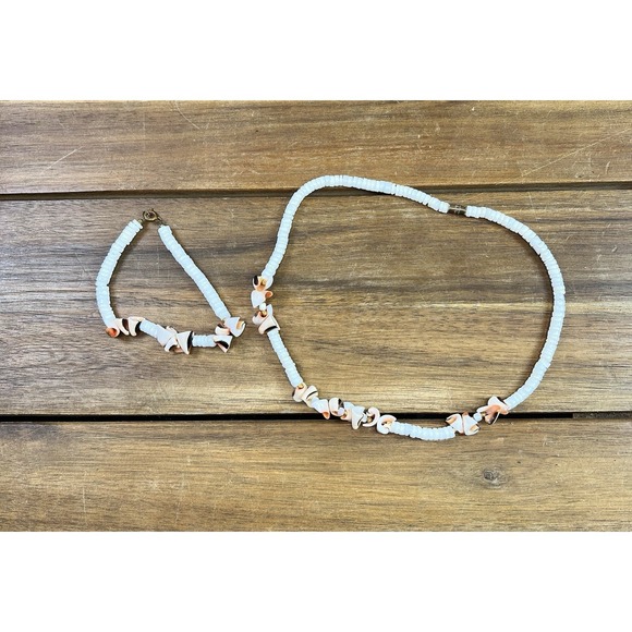 Boho Imports Jewelry - Vintage Coastal Shell Heishi Bead Necklace Bracelet Set Boho Beachy Peach White